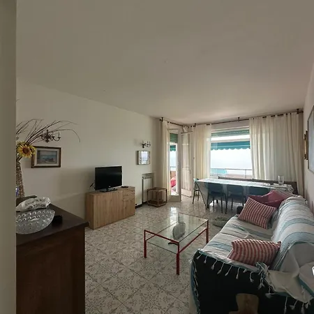 La Tua Finestra Sul Mare * Ospedaletti