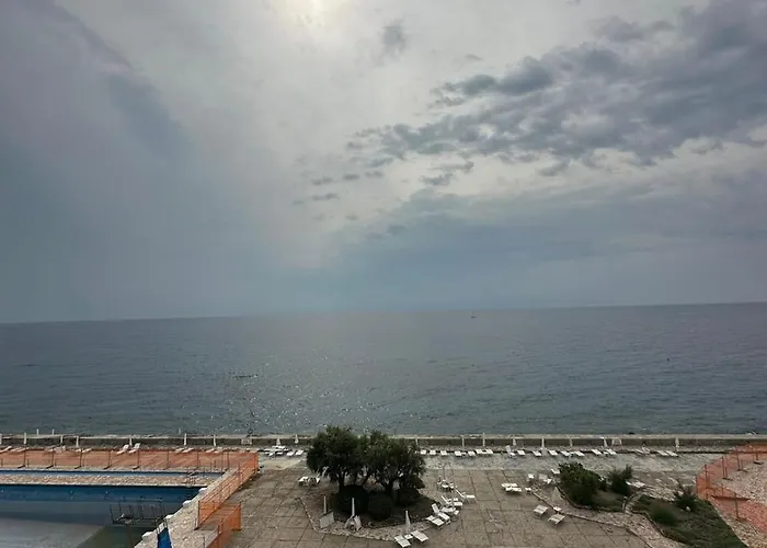La Tua Finestra Sul Mare * 欧斯佩达蒂